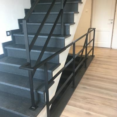 Trappen en leuningen